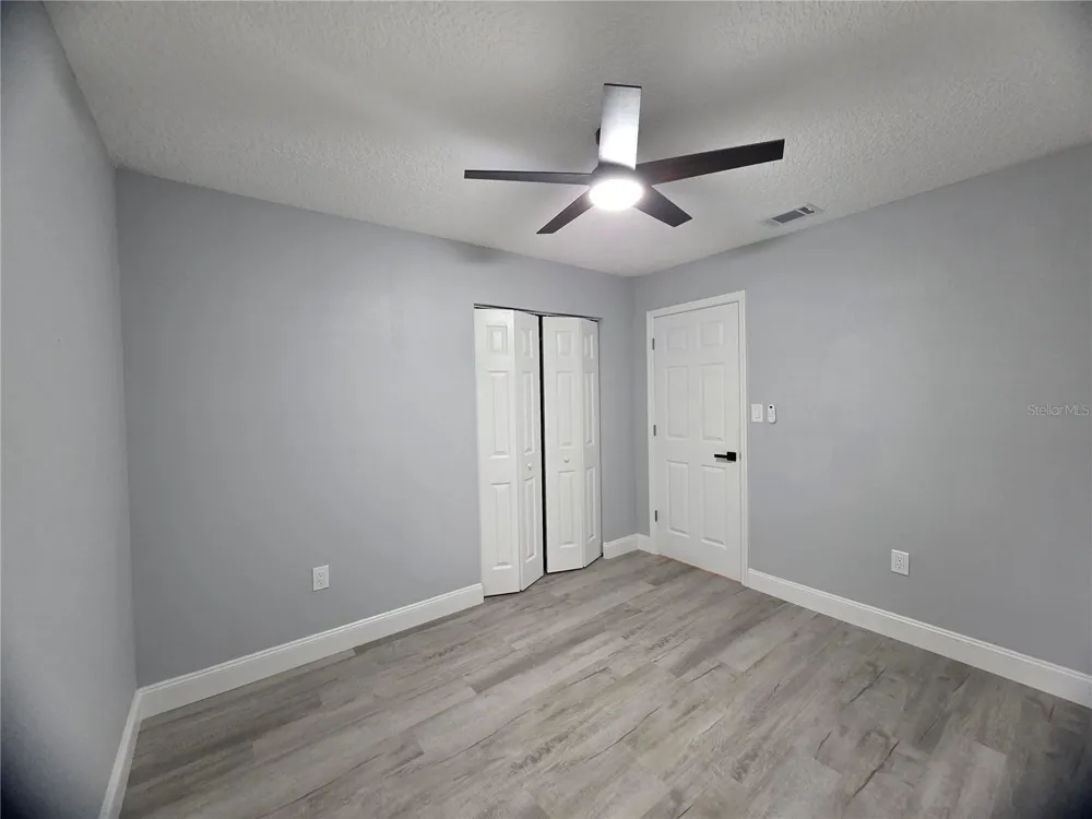 1422 PLYMOUTH AVENUE Mount Dora, FL 32757