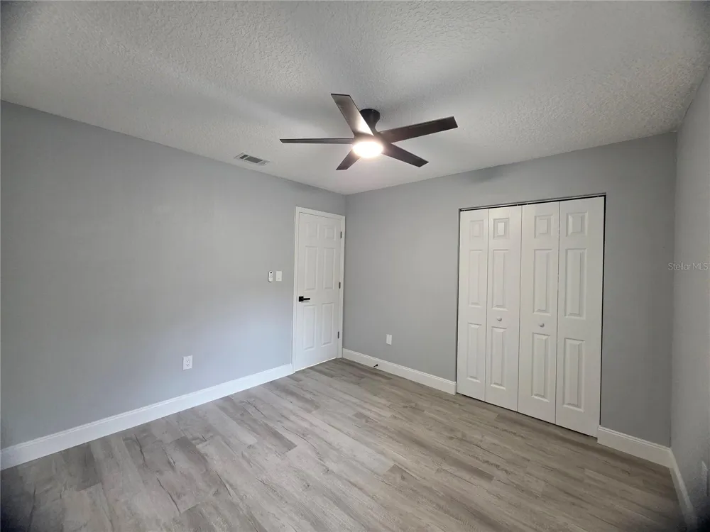 1422 PLYMOUTH AVENUE Mount Dora, FL 32757