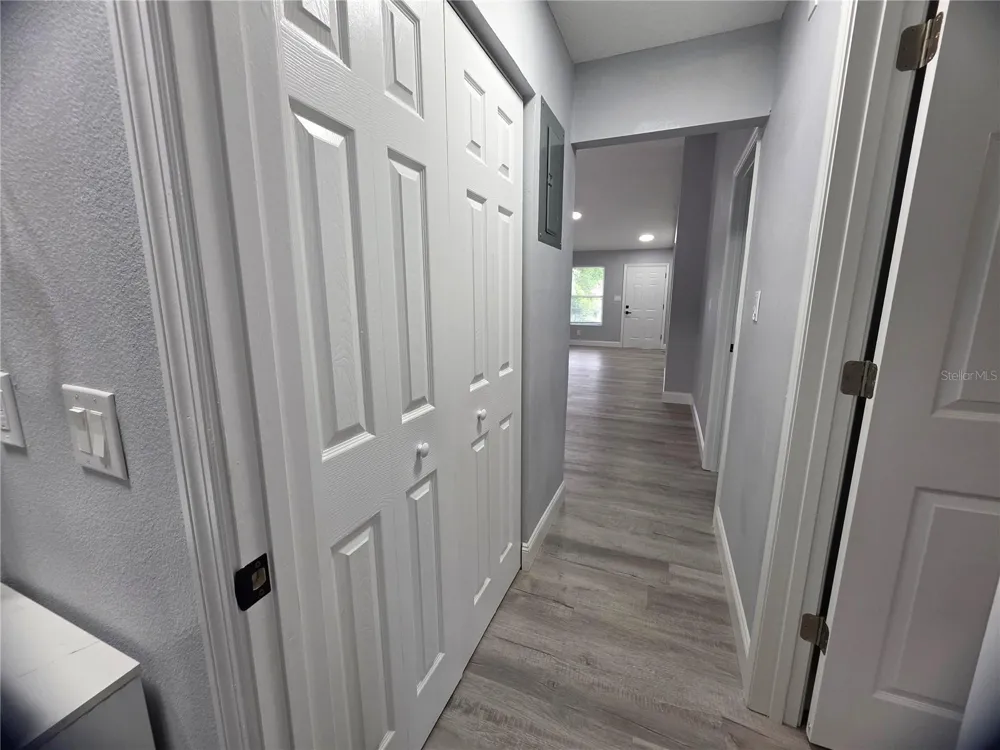 1422 PLYMOUTH AVENUE Mount Dora, FL 32757