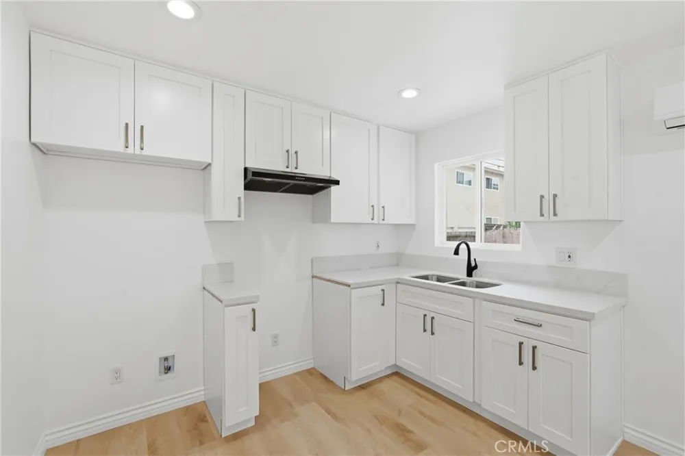 2316 S Alma San Pedro, CA 90731