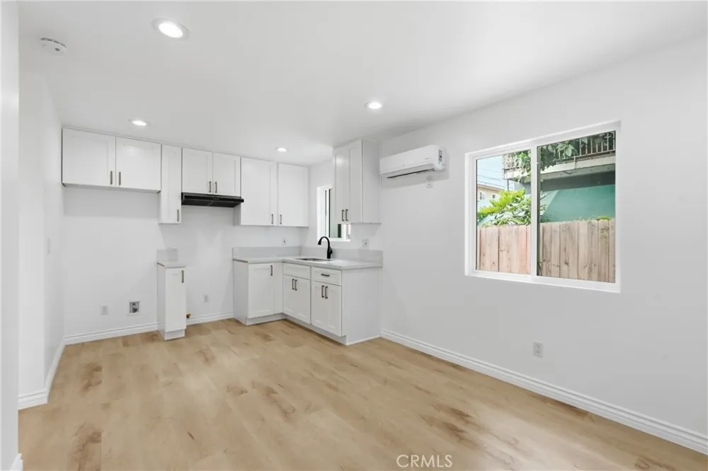 2316 S Alma San Pedro, CA 90731