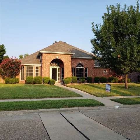 6712 Catalpa Trail