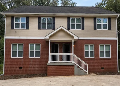 2001 Lois Place NW