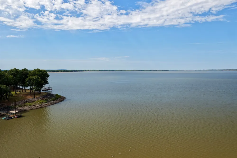 1812 Sunset Drive Eufaula, OK 74432
