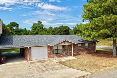 1812 Sunset Drive