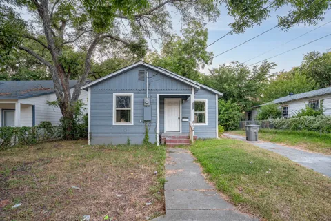3715 Hancock Street