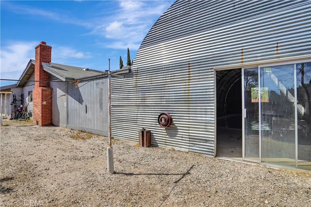 18165 Lilac Adelanto, CA 92301