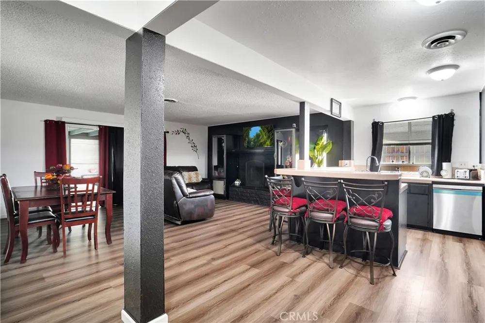 18165 Lilac Adelanto, CA 92301