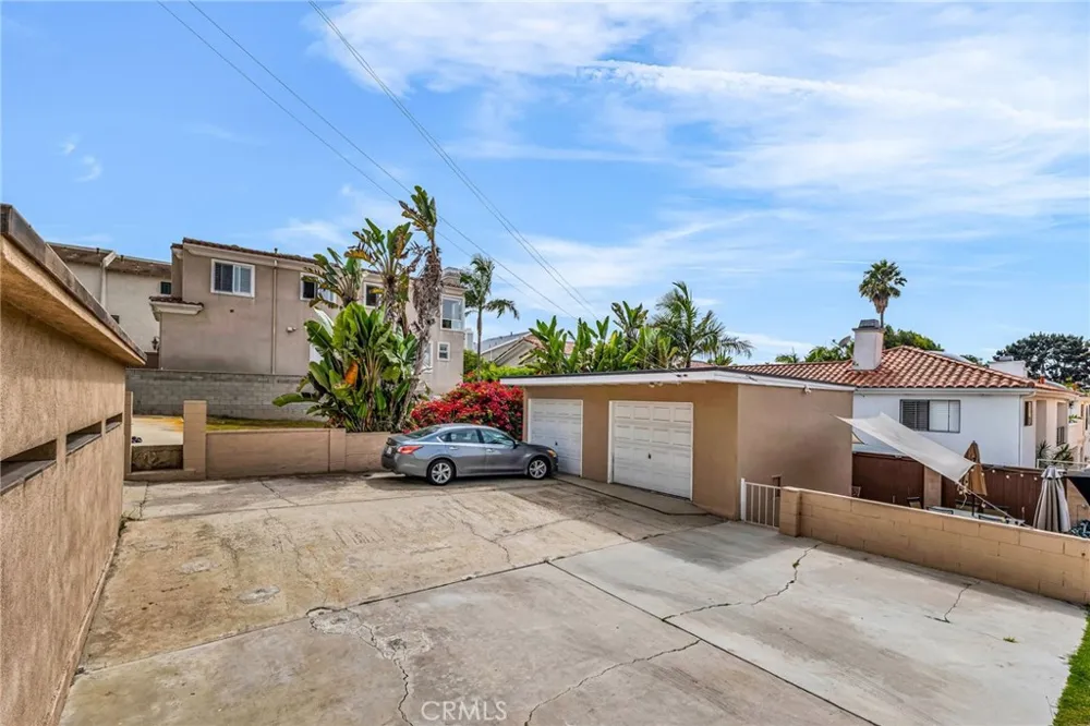217 Juanita #B Redondo Beach, CA 90277