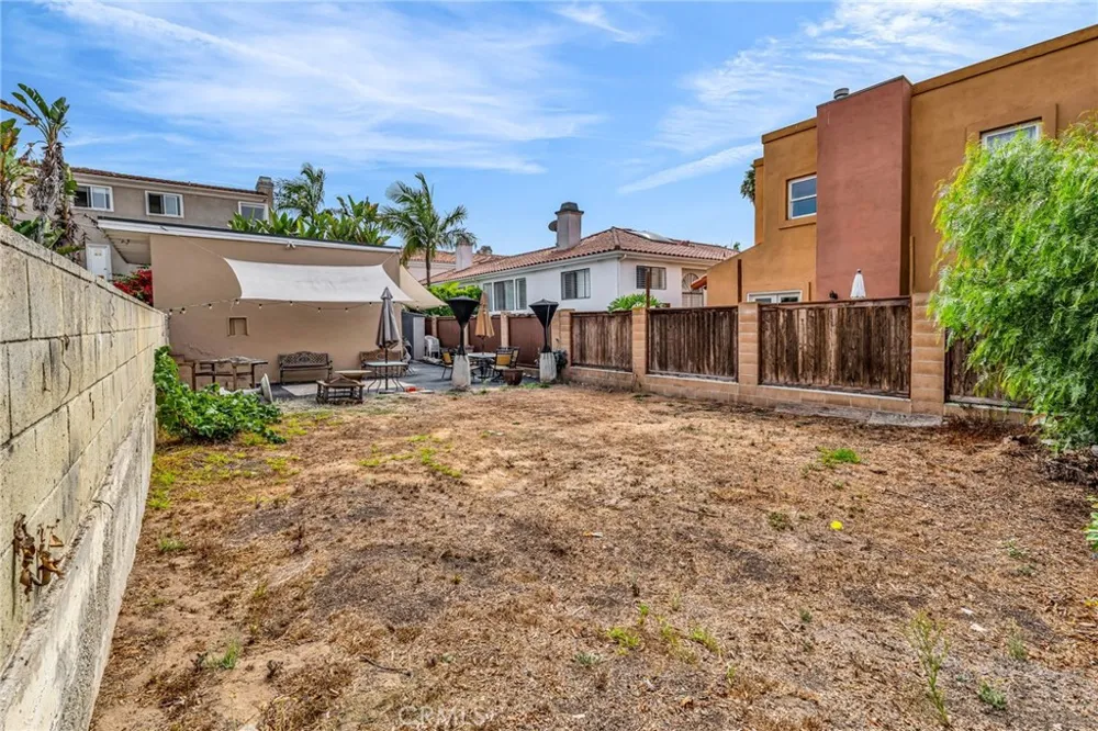 217 Juanita #B Redondo Beach, CA 90277