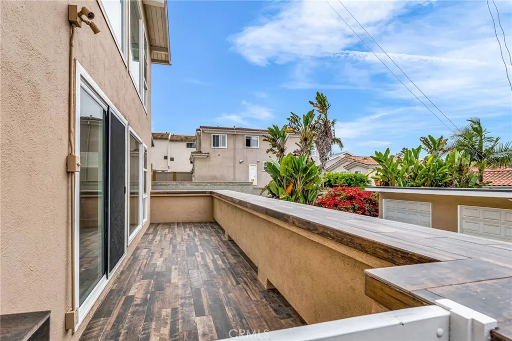 217 Juanita #B Redondo Beach, CA 90277