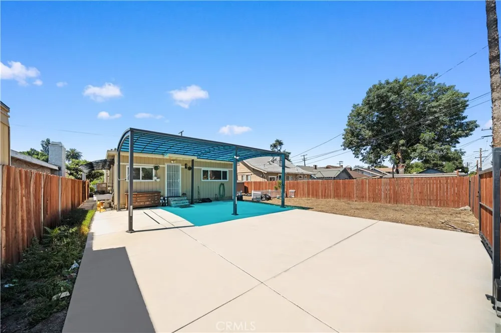 645 W Center Street Pomona, CA 91768