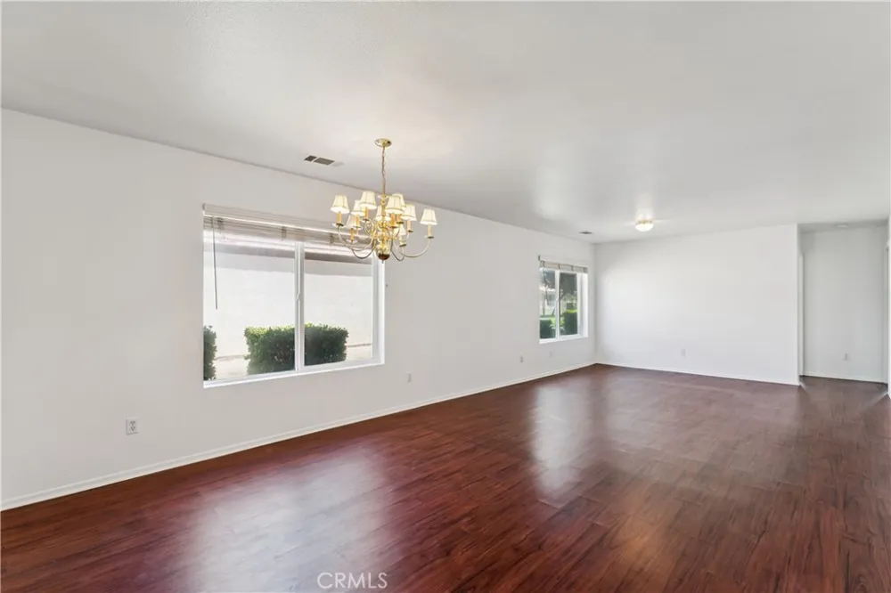 11561 Park Lane Apple Valley, CA 92308