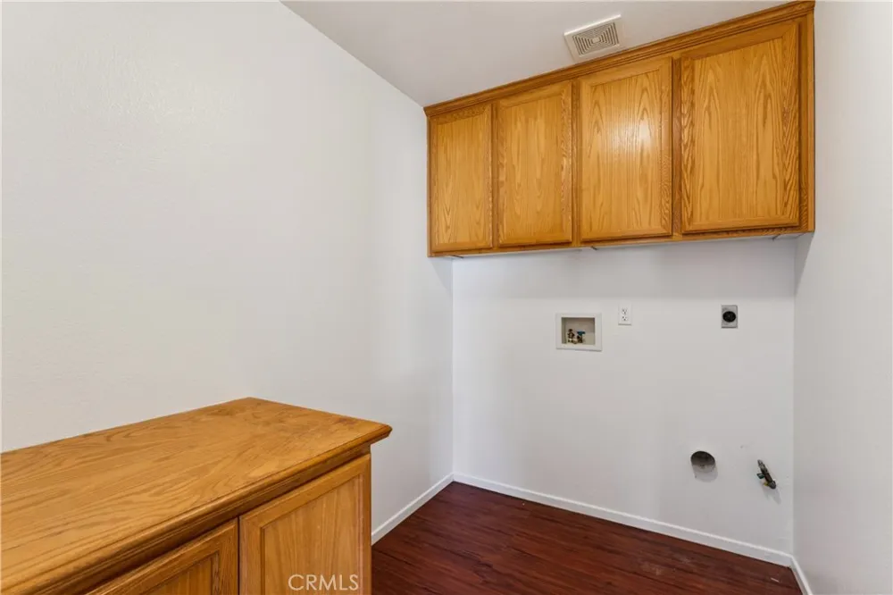 11561 Park Lane Apple Valley, CA 92308