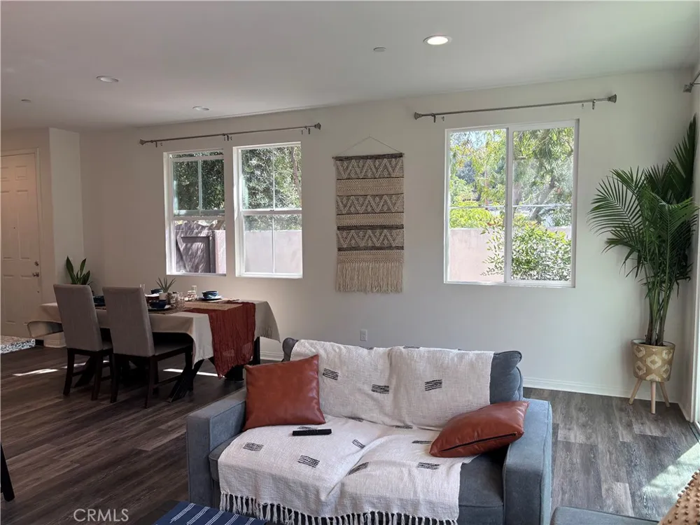 4816 E Washington Orange, CA 92869