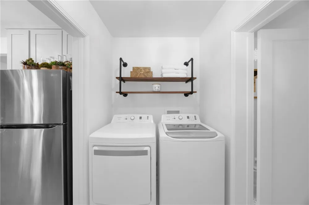 101 E 35th Long Beach, CA 90807