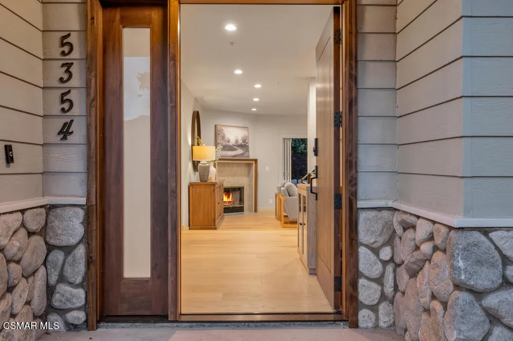 5354 Lewis Road Agoura Hills, CA 91301