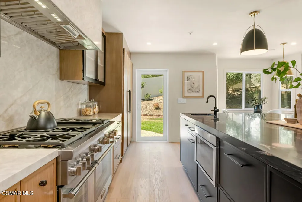 5354 Lewis Road Agoura Hills, CA 91301