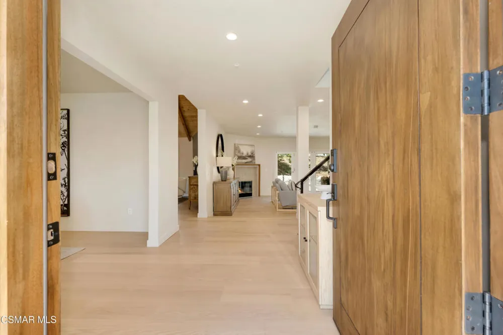 5354 Lewis Road Agoura Hills, CA 91301