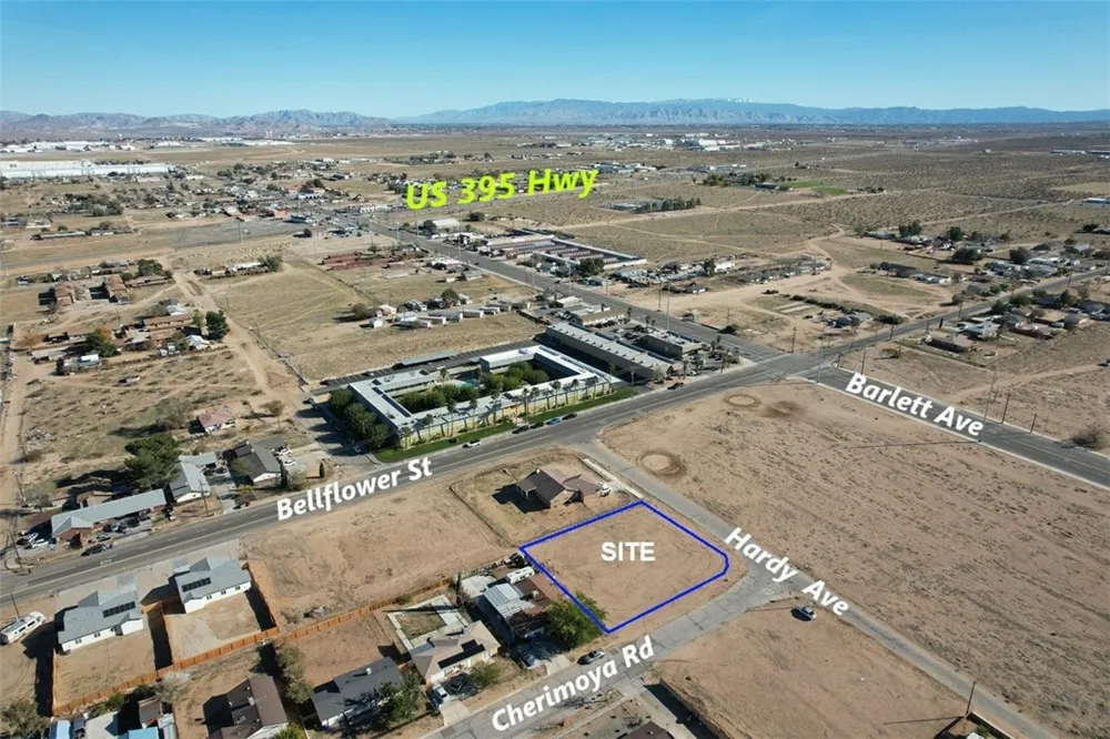 2 Hardy Adelanto, CA 92301