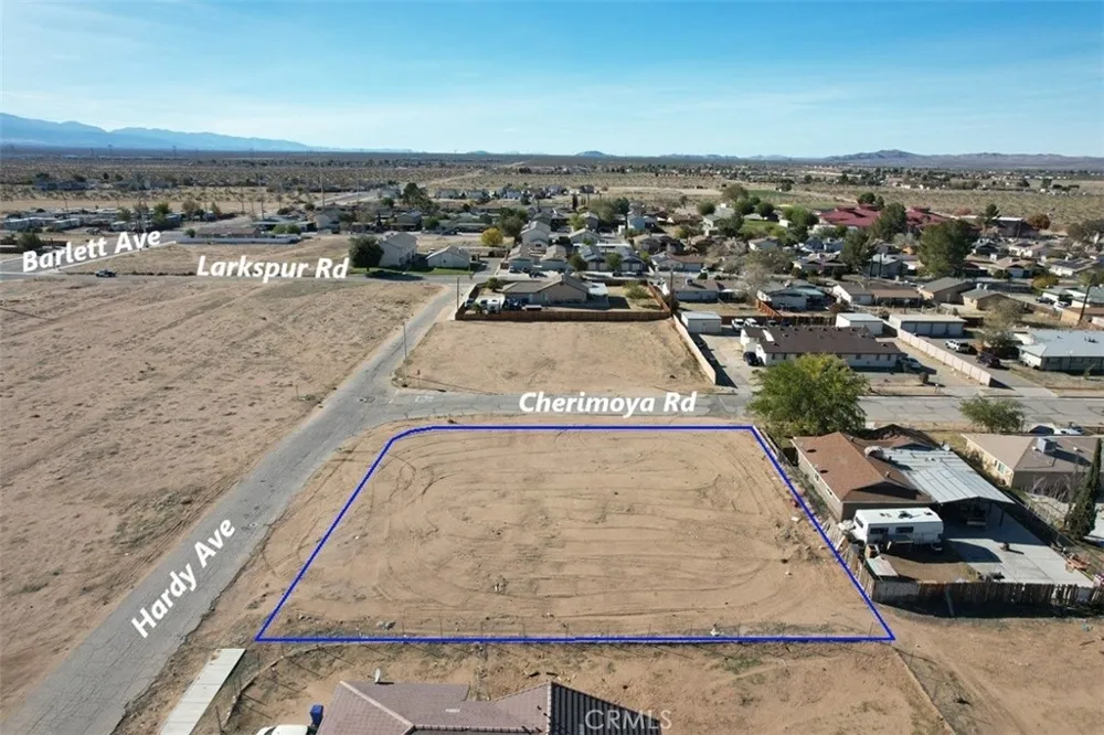 2 Hardy Adelanto, CA 92301