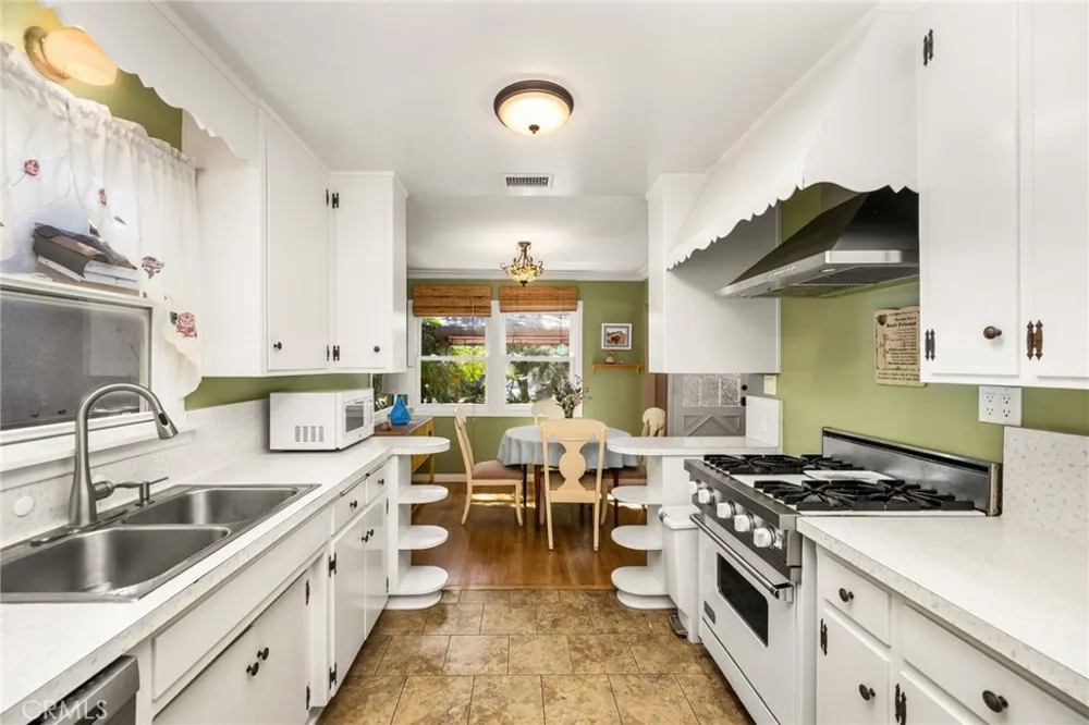 33932 Malaga Dr. Dana Point, CA 92629