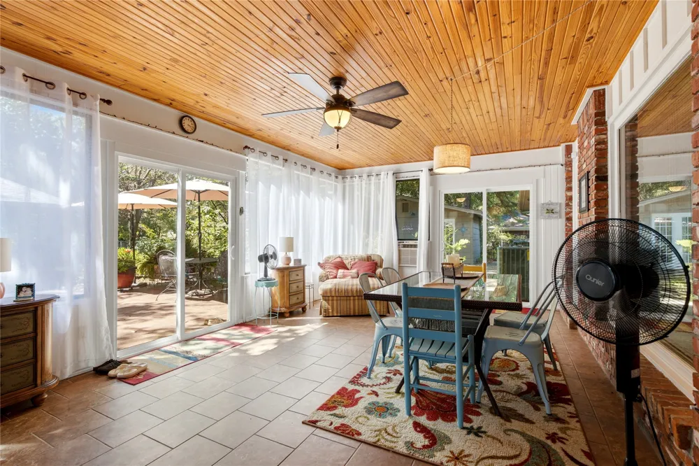 2905 Robin Lane Muskogee, OK 74403