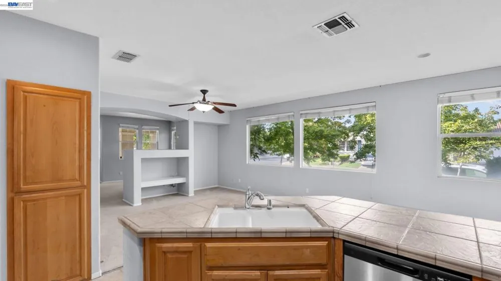 3199 Maui St West Sacramento, CA 95691