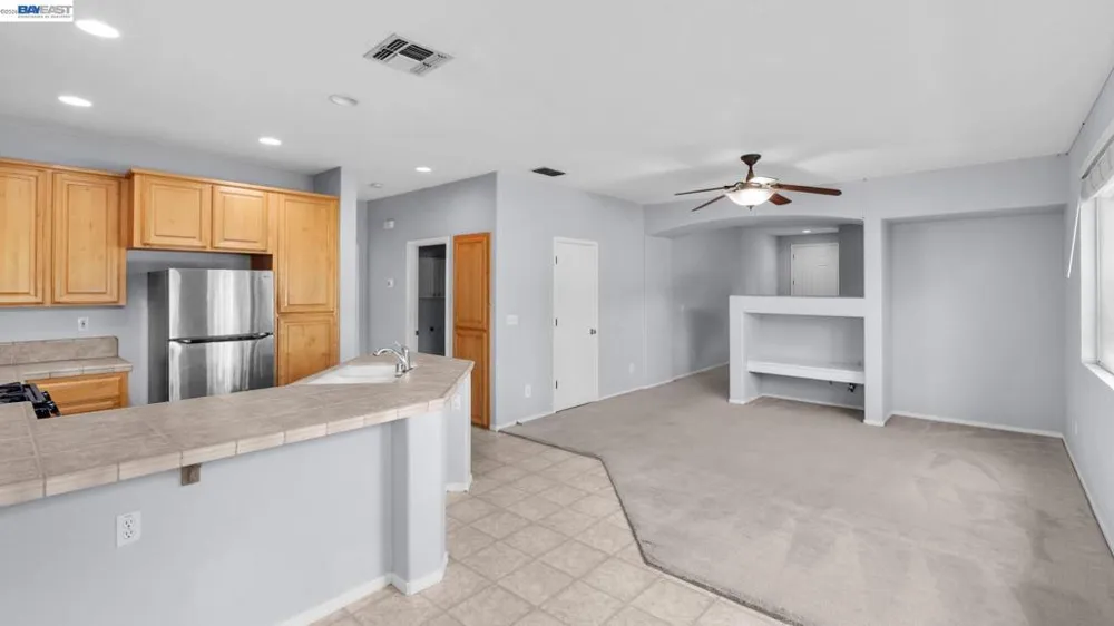3199 Maui St West Sacramento, CA 95691