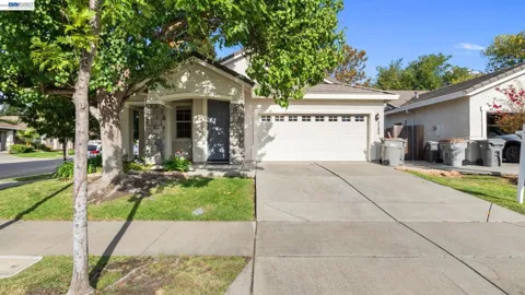 3199 Maui St