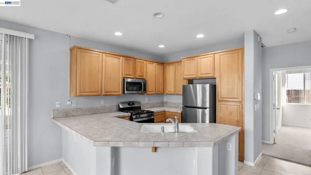 3199 Maui St West Sacramento, CA 95691