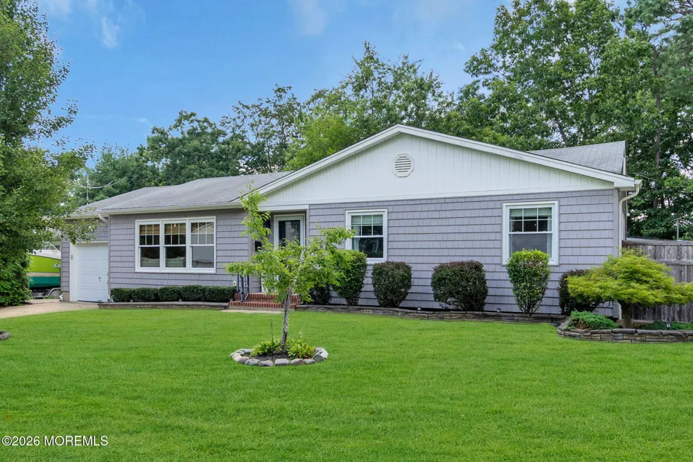 209 Towhee Trail Brick, NJ 08724