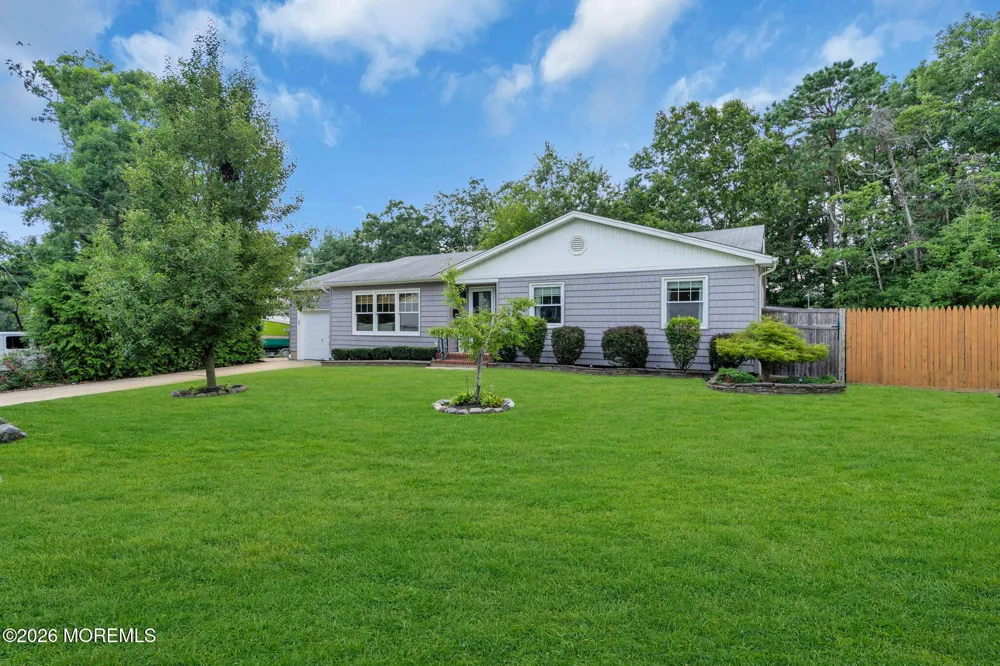 209 Towhee Trail Brick, NJ 08724