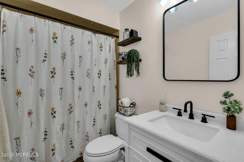 209 Towhee Trail Brick, NJ 08724