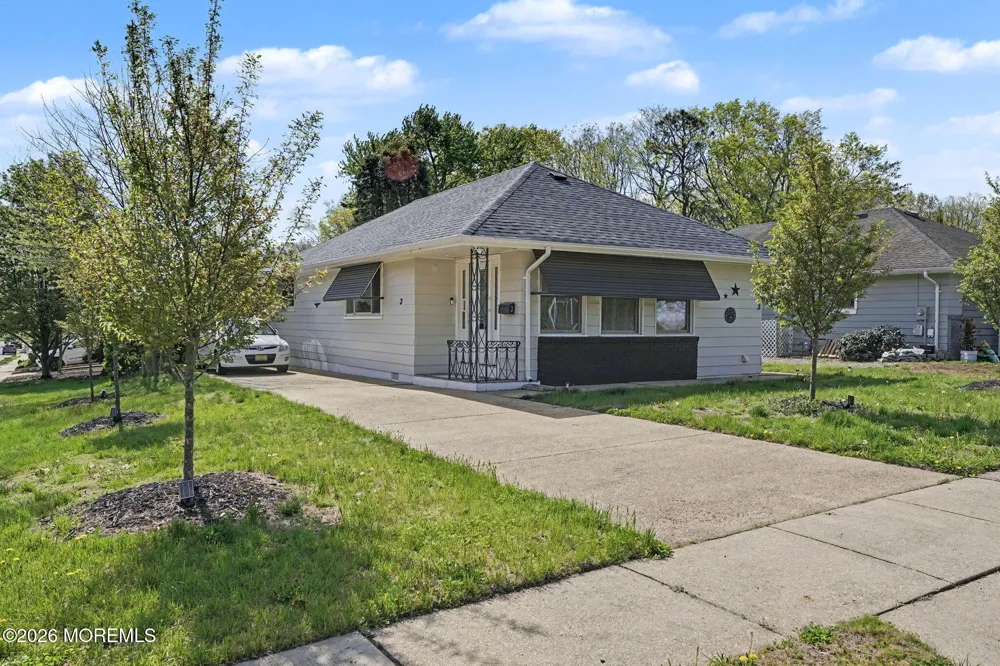 3 Mount Kisco Drive Toms River, NJ 08753