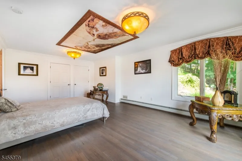 207 Eileen Dr Cedar Grove, NJ 07009