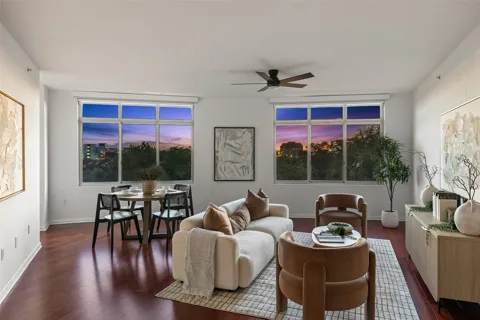 54 Rainey Street #502