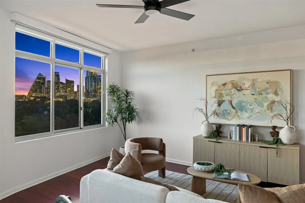 54 Rainey Street #502 Austin, TX 78701