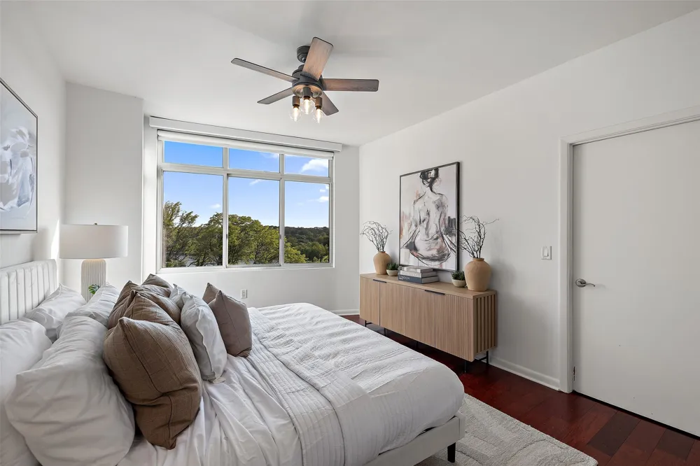 54 Rainey Street #502 Austin, TX 78701