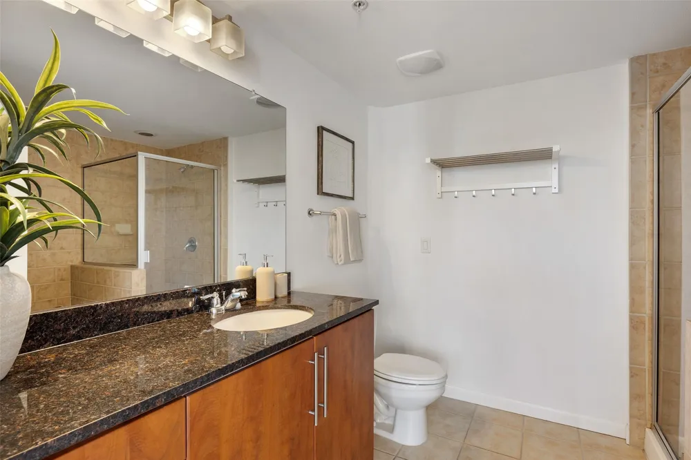 54 Rainey Street #502 Austin, TX 78701