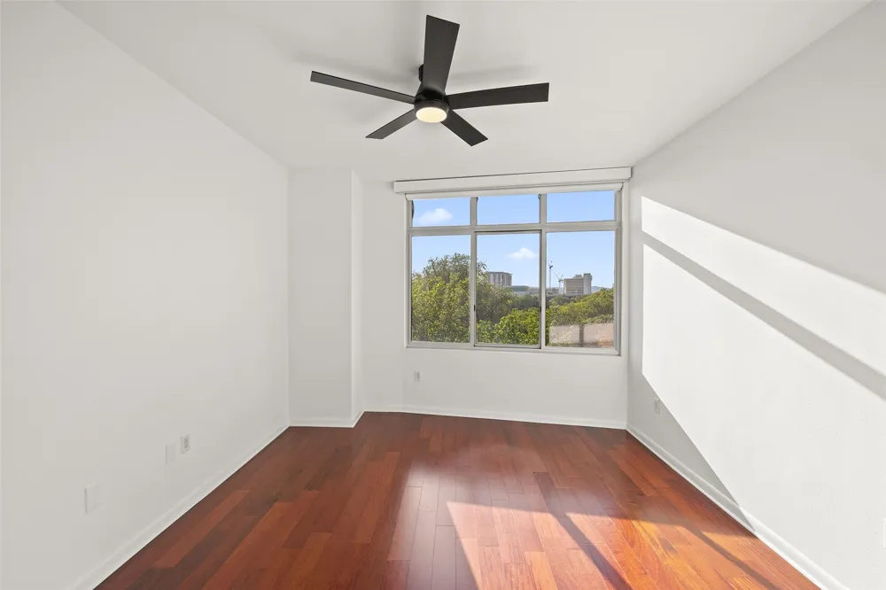 54 Rainey Street #502 Austin, TX 78701
