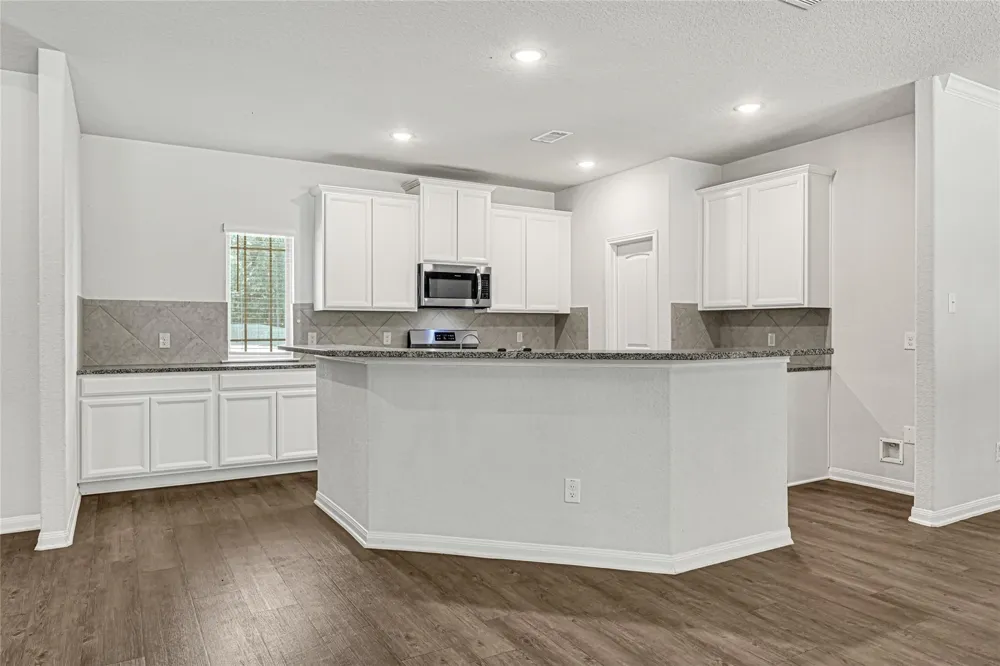 1301 Road 66112 Dayton, TX 77535