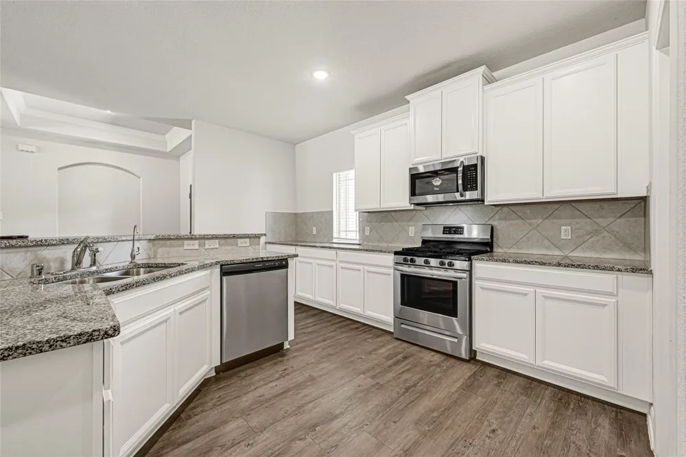 1301 Road 66112 Dayton, TX 77535