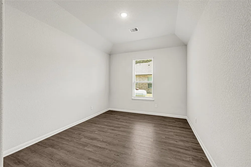 1301 Road 66112 Dayton, TX 77535