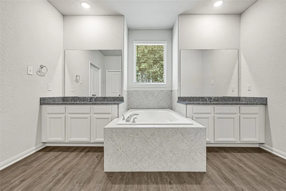 1301 Road 66112 Dayton, TX 77535