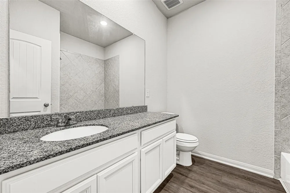 1301 Road 66112 Dayton, TX 77535