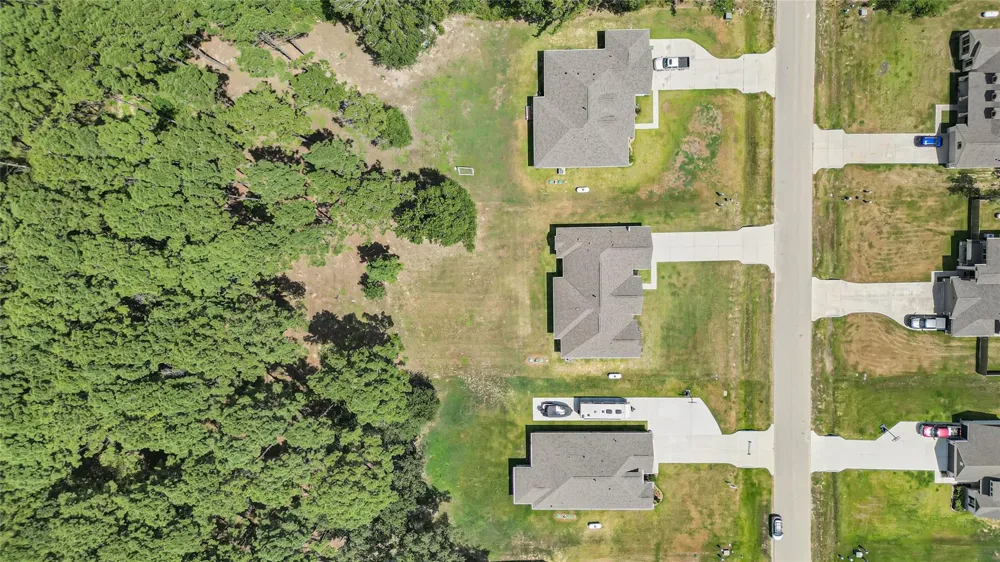1301 Road 66112 Dayton, TX 77535