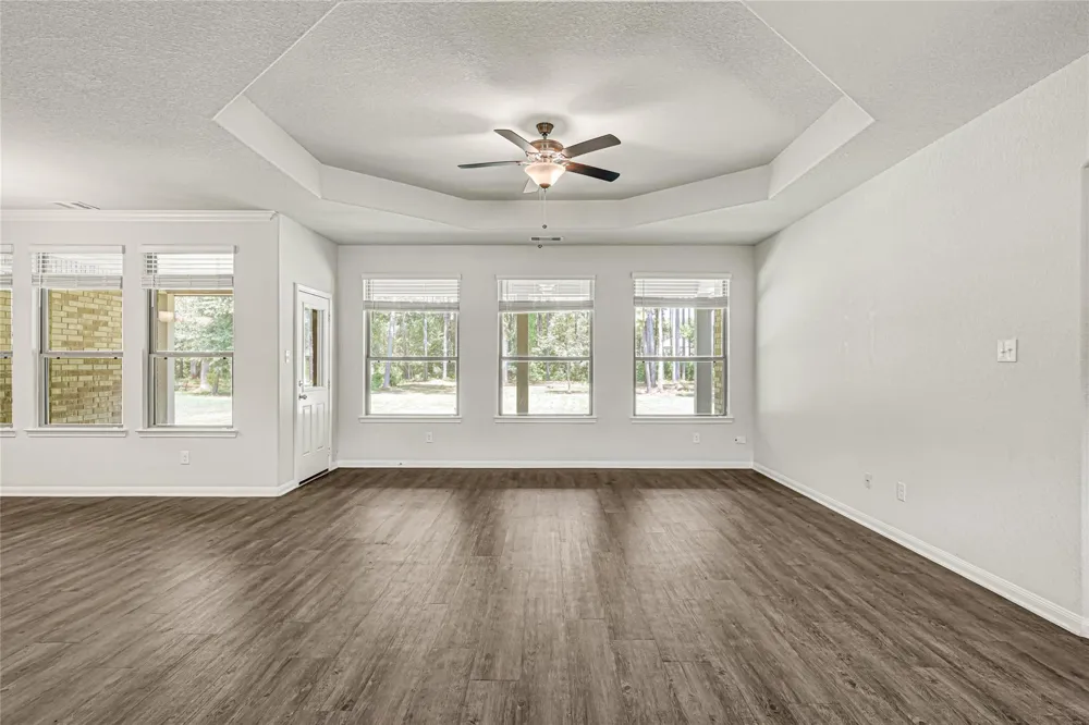 1301 Road 66112 Dayton, TX 77535