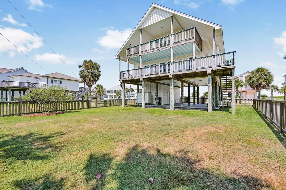 13925 Pirates Beach Boulevard Galveston, TX 77554