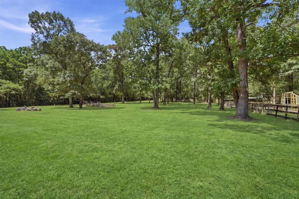 21927 Allyson Road Magnolia, TX 77354